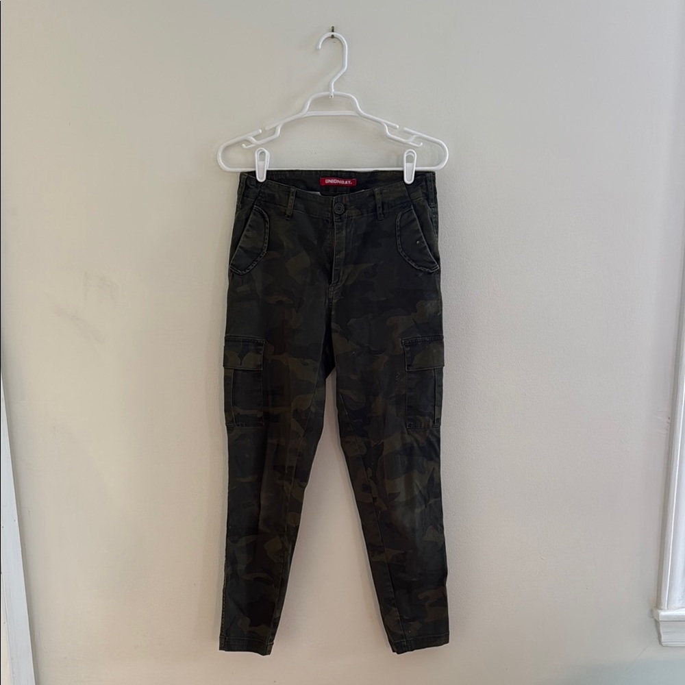 UNIONBAY Olive Camouflage Pants